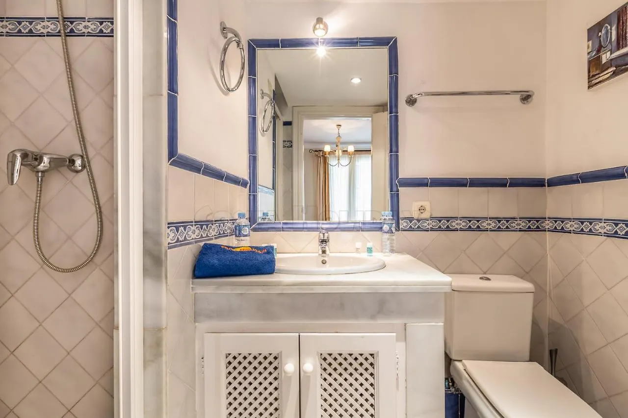 La Perla 1501 Apartment Casares
