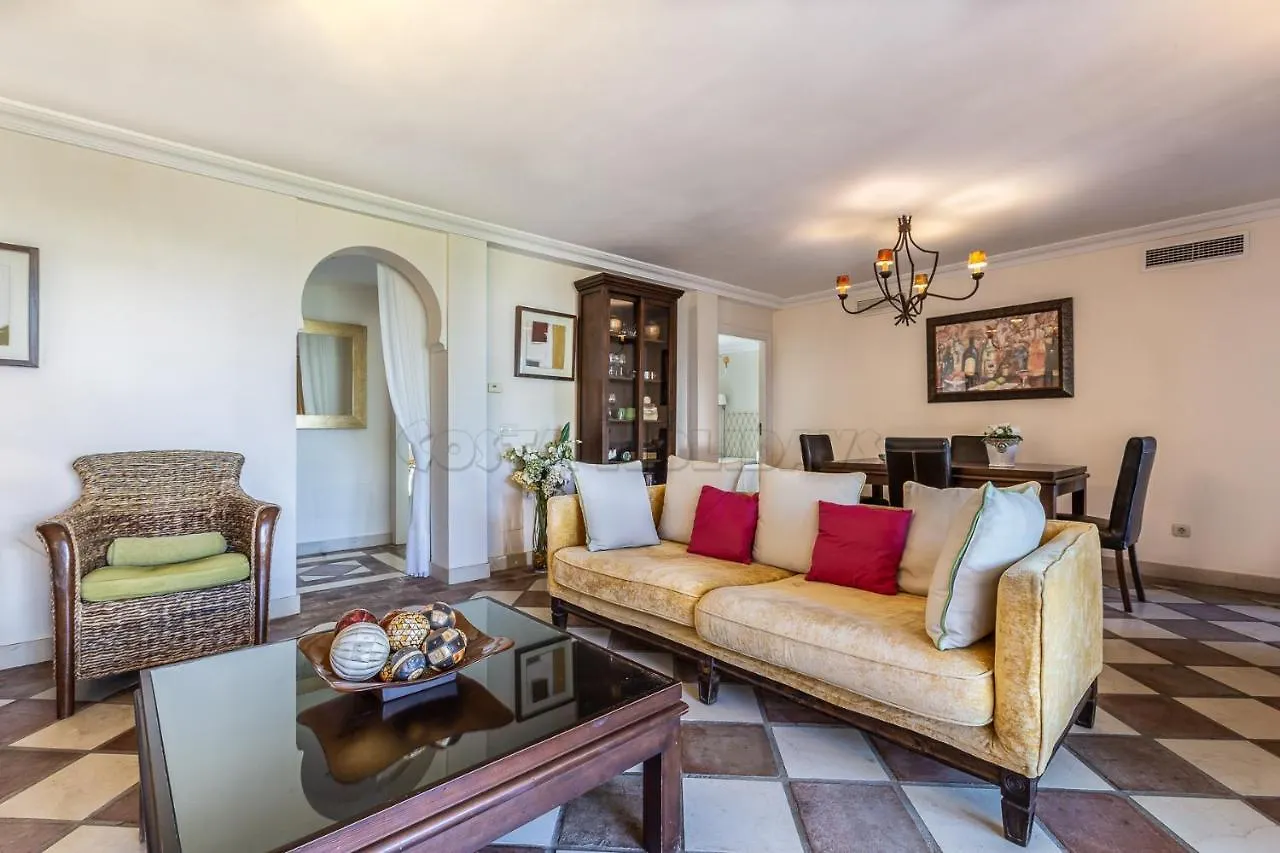 La Perla 1501 Apartment Casares