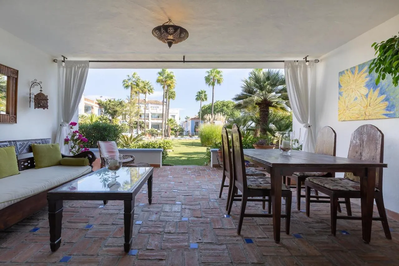 La Perla 1501 Apartment Casares